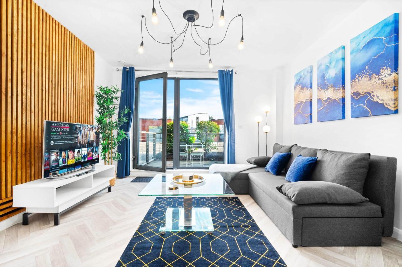 New Luxury City Centre Apartment By Azura Nights Бирмингем Экстерьер фото