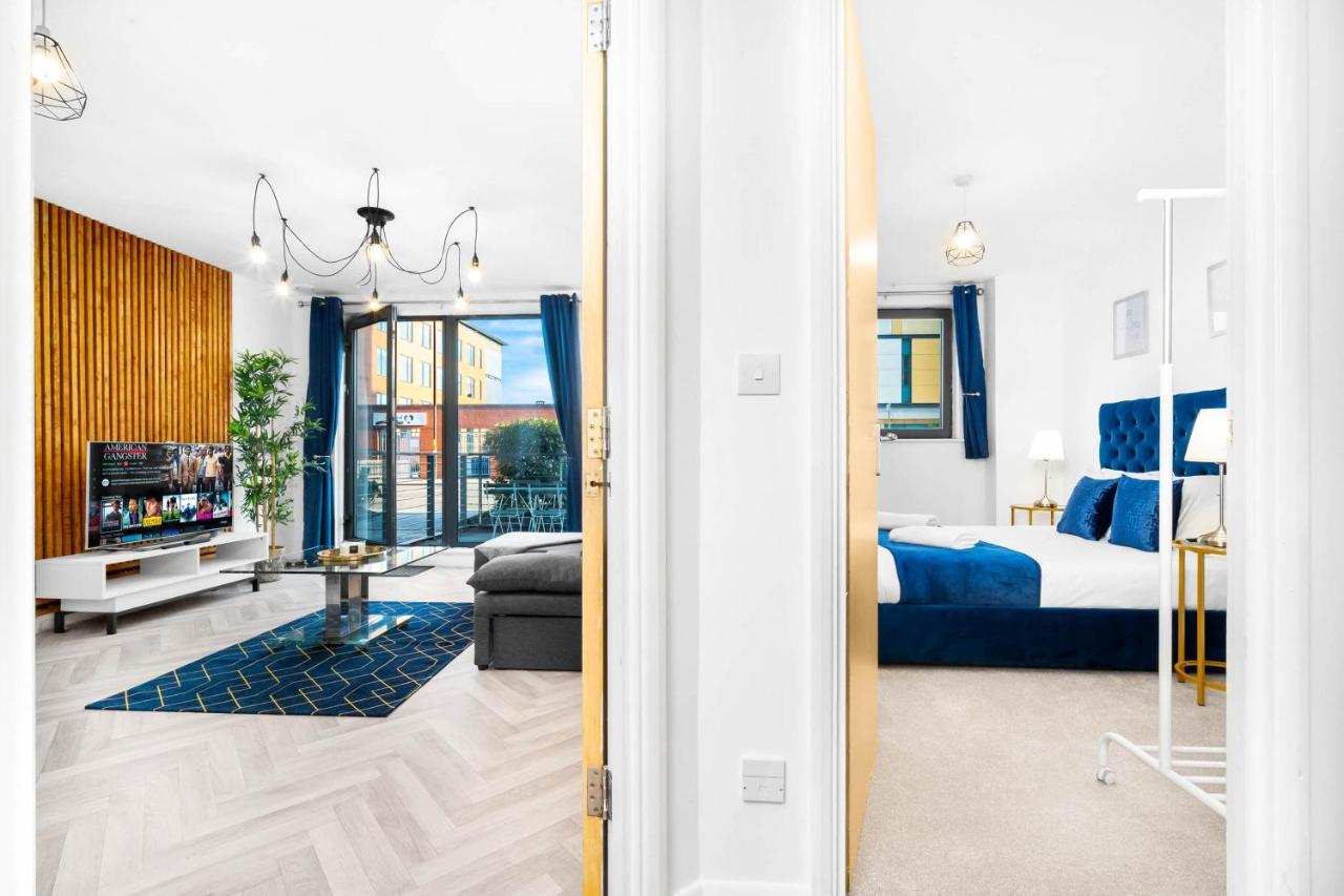 New Luxury City Centre Apartment By Azura Nights Бирмингем Экстерьер фото